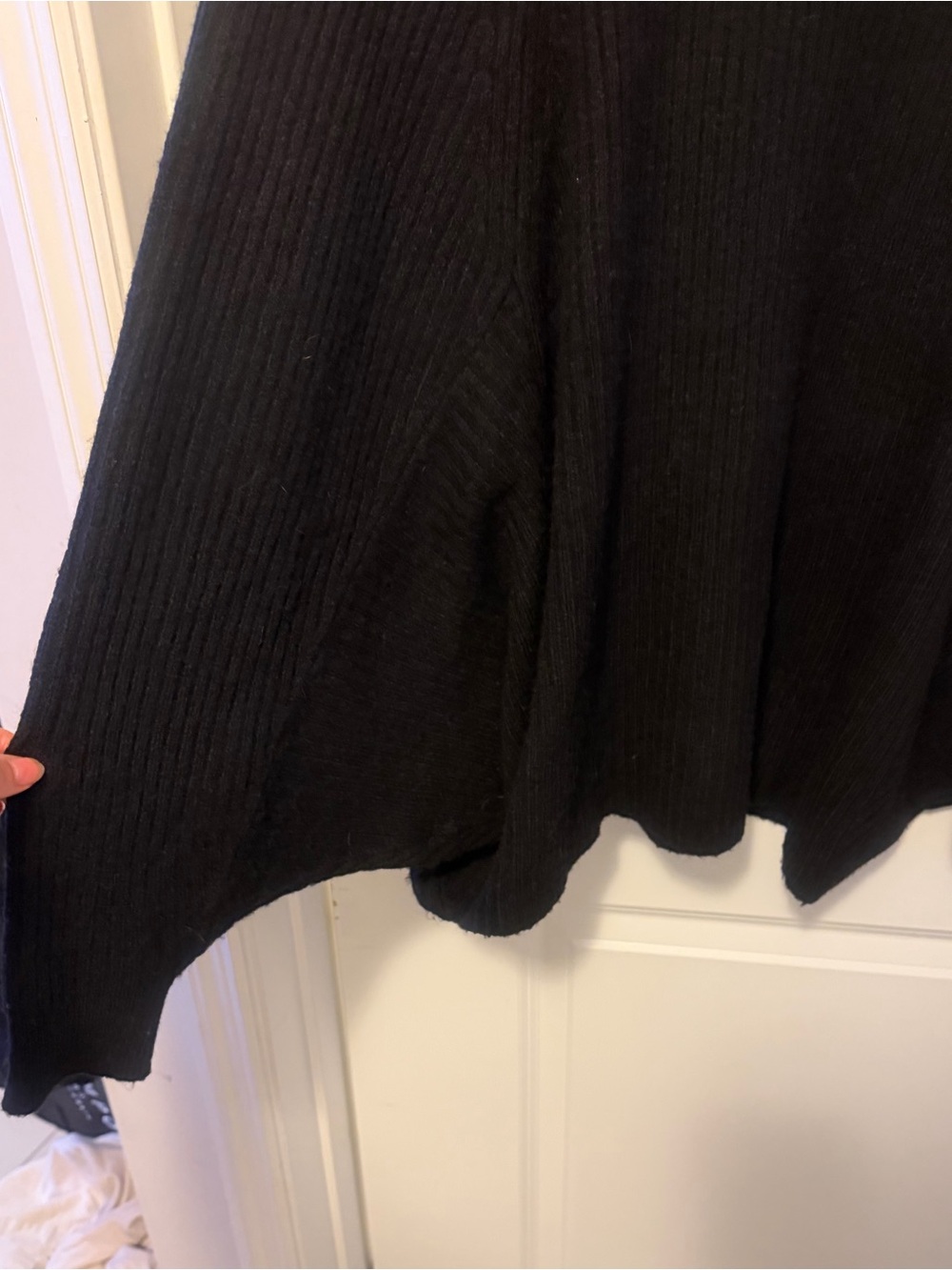 Lilly Pulitzer Arienza Sweater - Black. - Picture 10 of 10